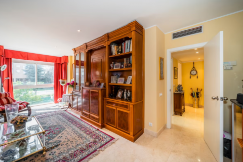 Продажа квартиры Мадрид, Альмерия, Испания 3 спальни, 130м2 №130361 - фото 4