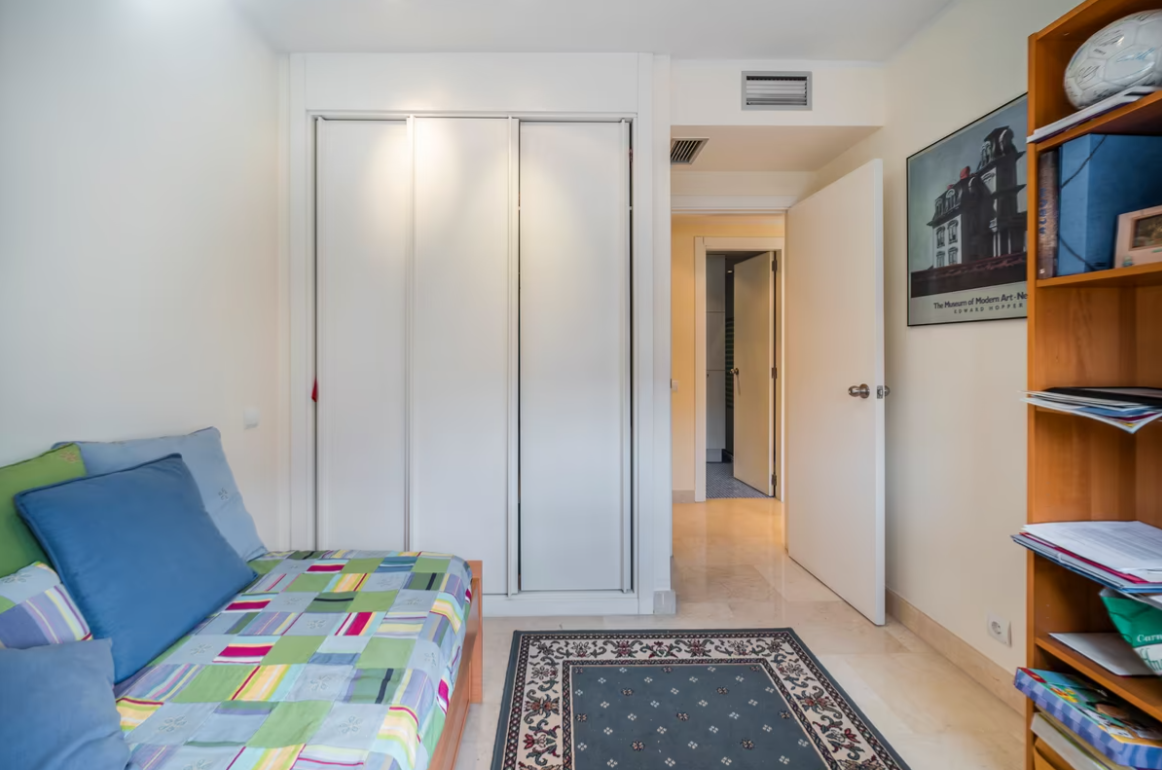 Apartment in Madrid, Almeria, Spain 3 bedrooms, 130 sq.m. No. 130361