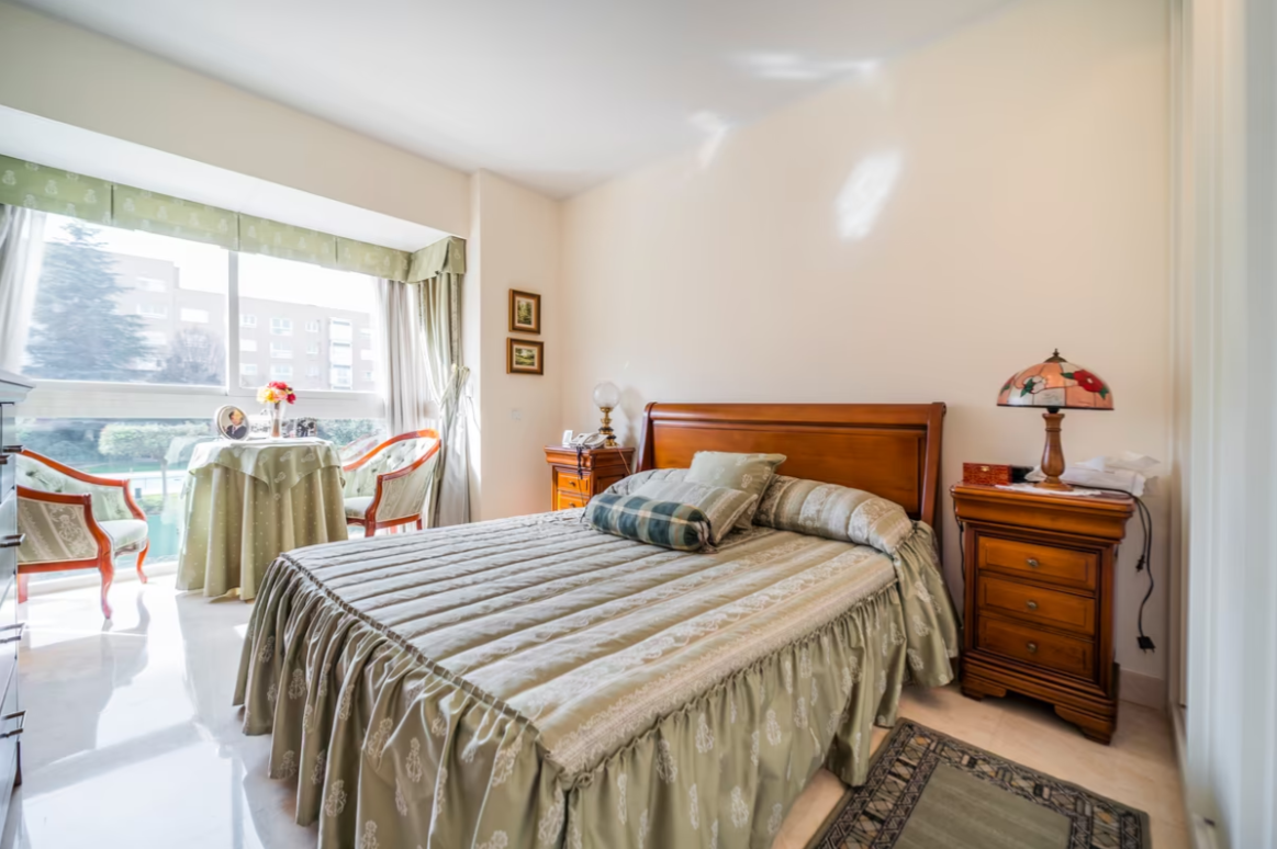 Apartment in Madrid, Almeria, Spain 3 bedrooms, 130 sq.m. No. 130361