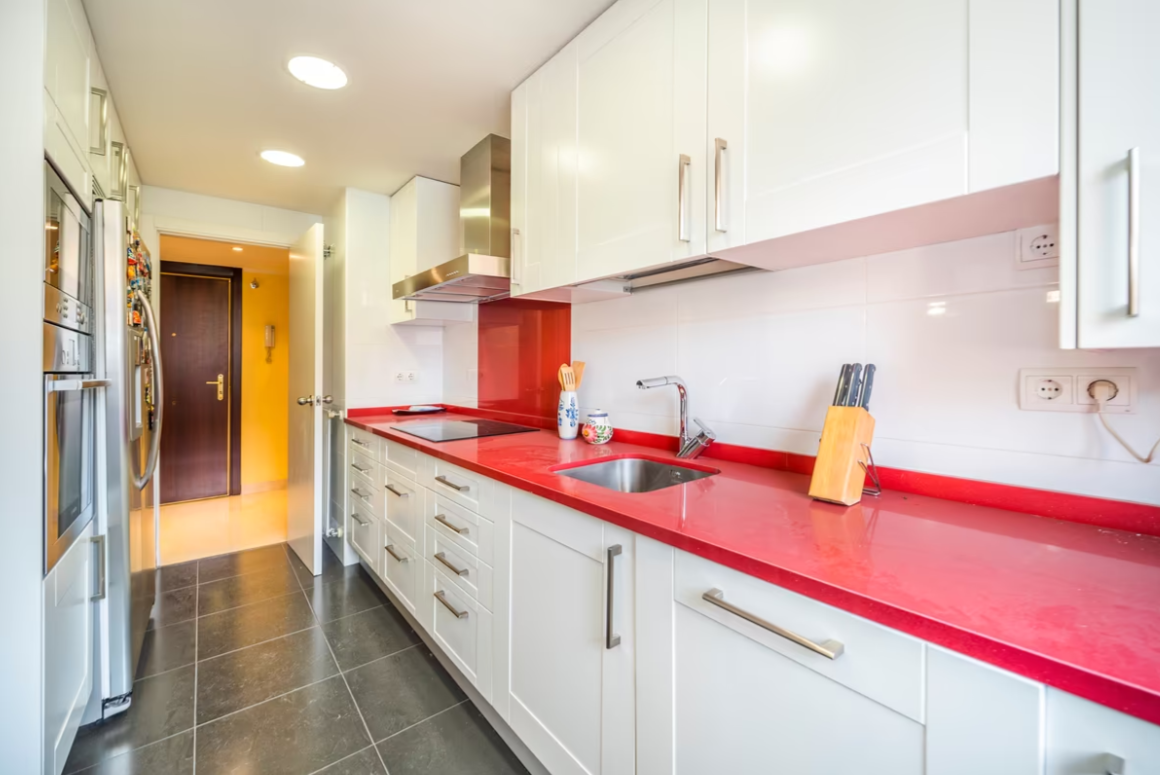Apartment in Madrid, Almeria, Spain 3 bedrooms, 130 sq.m. No. 130361
