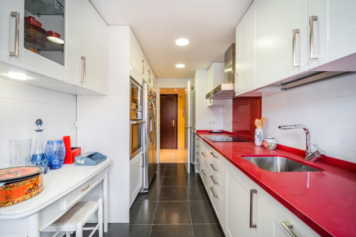 Apartment in Madrid, Almeria, Spain 3 bedrooms, 130 sq.m. No. 130361