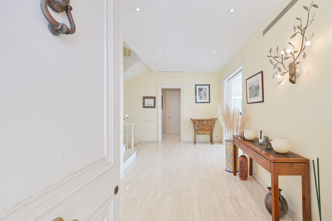 House in Sitges, Barcelona, Spain 5 bedrooms, 910 sq.m. No. 130398
