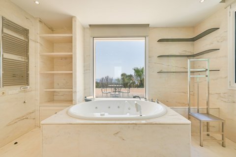 House for sale Sitges, Barcelona, Spain 5 bedrooms, 910 sq.m. No. 130398 - photo 29