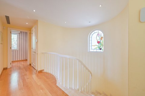 House for sale Sitges, Barcelona, Spain 5 bedrooms, 910 sq.m. No. 130398 - photo 26