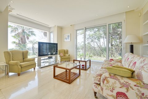 House for sale Sitges, Barcelona, Spain 5 bedrooms, 910 sq.m. No. 130398 - photo 9