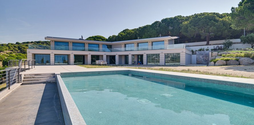 House Teia, Barcelona, Spain 7 bedrooms, 1000 sq.m. No. 130399