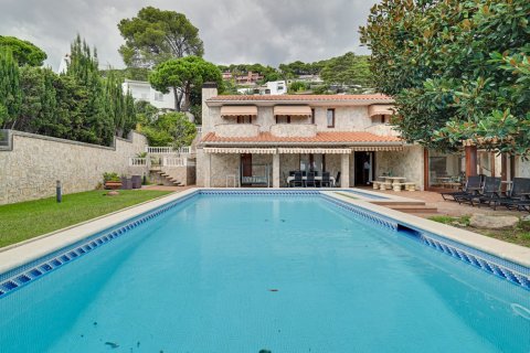 House à vendre Llagostera, Girona, Espagne, 6 chambres, 654 m2 No. 130395 - photo 1
