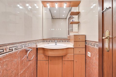 House à vendre Llagostera, Girona, Espagne, 6 chambres, 654 m2 No. 130395 - photo 22