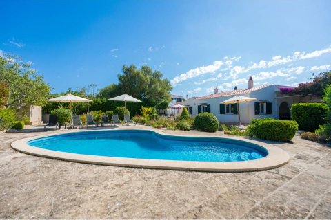 Villa à vendre Es Castell, Menorca, Espagne, 5 chambres, 118 m2 No. 127933 - photo 1