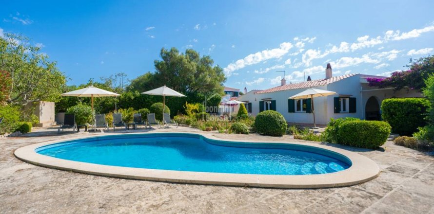 Villa Es Castell, Menorca, Espagne 5 chambres, 118 m2 No. 127933