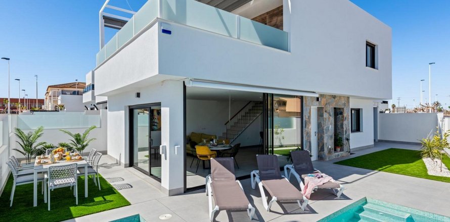 Villa San Pedro del Pinatar, Murcia, Spain 3 bedrooms, 105 sq.m. No. 125190