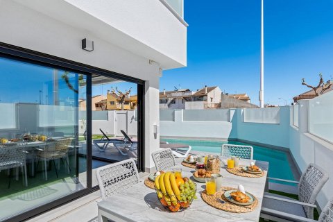 Villa for sale San Pedro del Pinatar, Murcia, Spain 3 bedrooms, 105 sq.m. No. 125190 - photo 3
