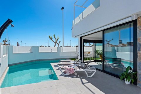 Villa for sale San Pedro del Pinatar, Murcia, Spain 3 bedrooms, 105 sq.m. No. 125190 - photo 2