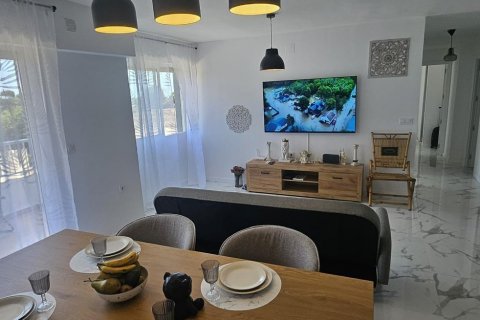 Apartment for sale Punta Prima, Alicante, Spain 2 bedrooms, 95 sq.m. No. 126935 - photo 2