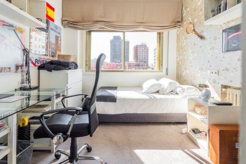 Paritalo myytävänä Madrid, Espanja, 4 makuuhuonetta, 469 m2 No. 120284 - kuva 17
