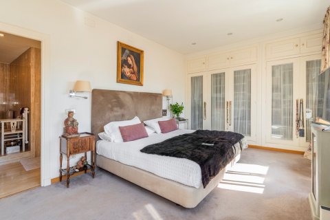 Paritalo myytävänä Madrid, Espanja, 4 makuuhuonetta, 469 m2 No. 120284 - kuva 16