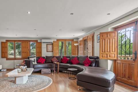 Finca myytävänä Torremendo, Alicante, Espanja, 4 makuuhuonetta, 220 m2 No. 131820 - kuva 11