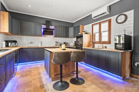 Finca myytävänä Torremendo, Alicante, Espanja, 4 makuuhuonetta, 220 m2 No. 131820 - kuva 5