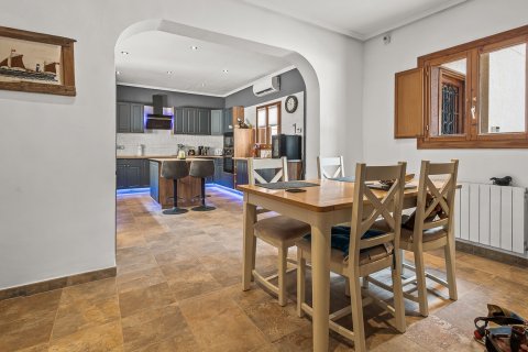 Finca myytävänä Torremendo, Alicante, Espanja, 4 makuuhuonetta, 220 m2 No. 131820 - kuva 9
