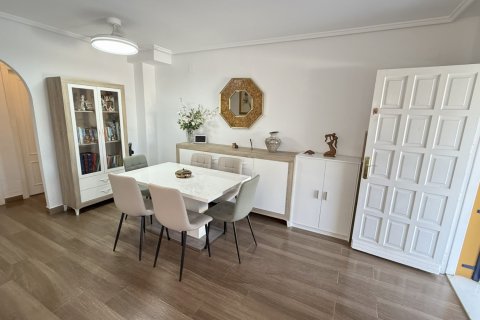 Villa en venta La Zenia, Alicante, España 2 dormitorios, 85 m2 No. 131825 - foto 4