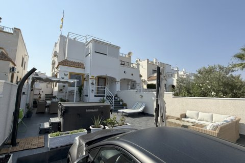 Villa en venta La Zenia, Alicante, España 2 dormitorios, 85 m2 No. 131825 - foto 26