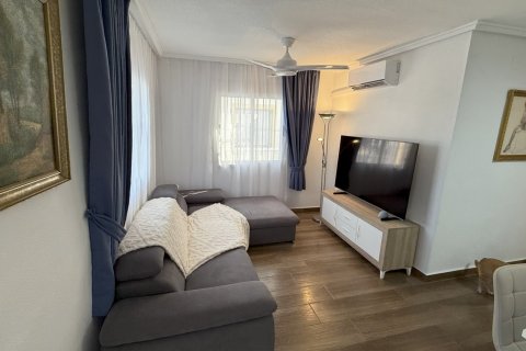 Villa en venta La Zenia, Alicante, España 2 dormitorios, 85 m2 No. 131825 - foto 2