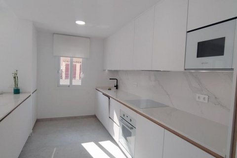 Apartment for sale Torrevieja, Alicante, Spain 3 bedrooms,  No. 131824 - photo 11