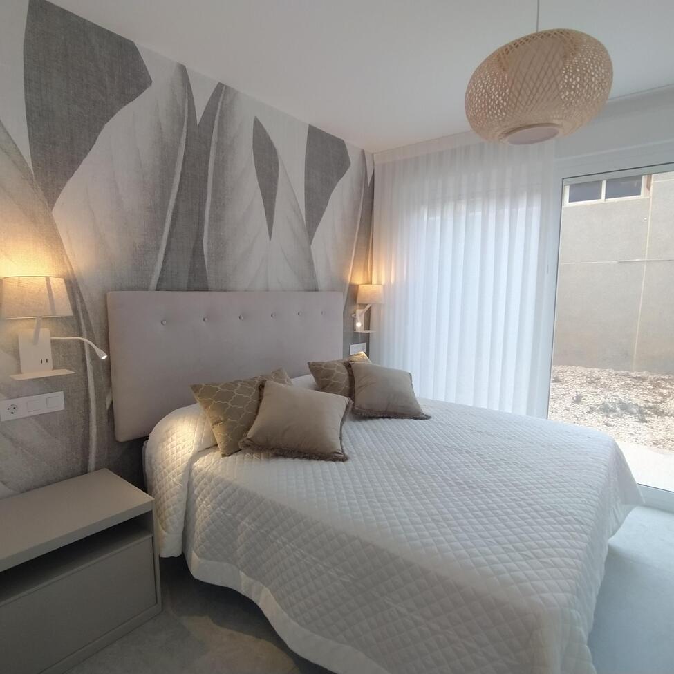 Apartamento en Torrevieja, Alicante, España 3 dormitorios,  No. 131824