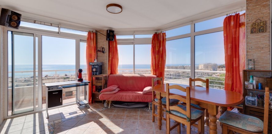 Dzīvoklis Guardamar del Segura, Alicante, Spānijā 3 istabas, 142 m2 Nr. 131823