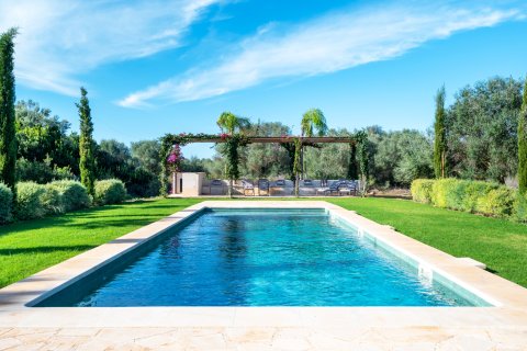 Finca en venta en La Rapita, Mallorca, España 5 dormitorios, 820 m2 No. 128103 - foto 4