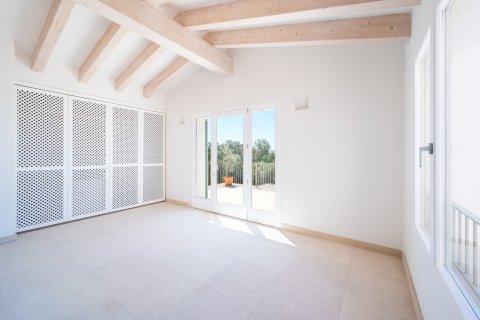 Finca for sale Sa Rapita, Mallorca, Spain 5 bedrooms, 820 sq.m. No. 128103 - photo 19