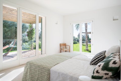 Finca en venta en La Rapita, Mallorca, España 5 dormitorios, 820 m2 No. 128103 - foto 15