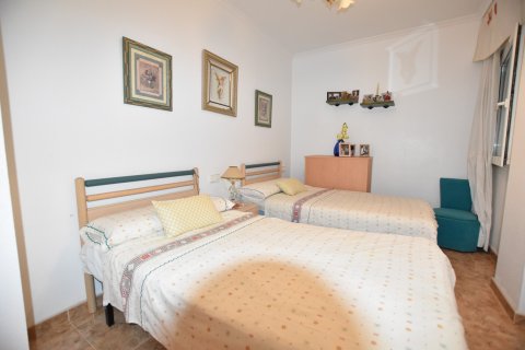 Apartment for sale Torrevieja, Alicante, Spain 3 bedrooms, 98 sq.m. No. 125028 - photo 10
