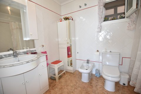 Apartment for sale Torrevieja, Alicante, Spain 3 bedrooms, 98 sq.m. No. 125028 - photo 23