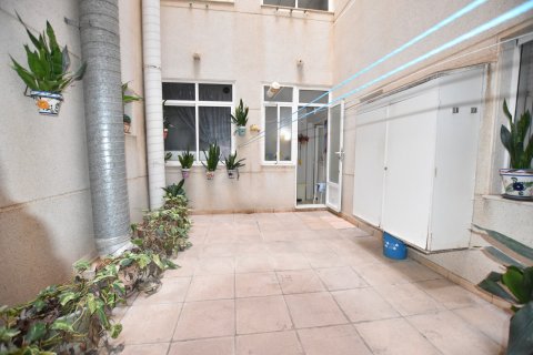 Apartment for sale Torrevieja, Alicante, Spain 3 bedrooms, 98 sq.m. No. 125028 - photo 20