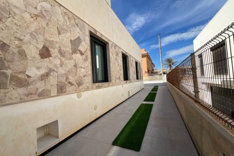 Villa à vendre La Mata, Alicante, Espagne, 5 chambres, 94 m2 No. 125027 - photo 28