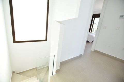 Villa pārdošanā Benijofar, Alicante, Spānijā 3 istabas, 175 m2 Nr. 125029 - attēls 16