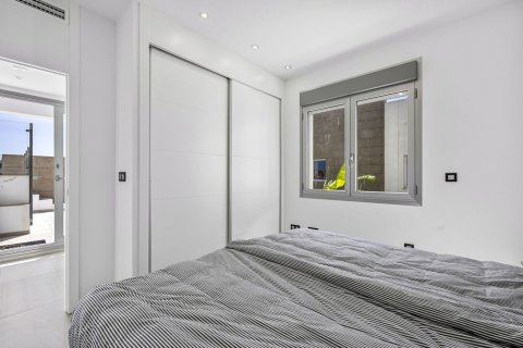 Продажа виллы Гуардамар-дель-Сегура, Аликанте, Испания 3 спальни, 104м2 №126955 - фото 12