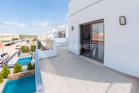 Villa pārdošanā Los Alcazares, Murcia, Spānijā 3 istabas, 194 m2 Nr. 121494 - attēls 1