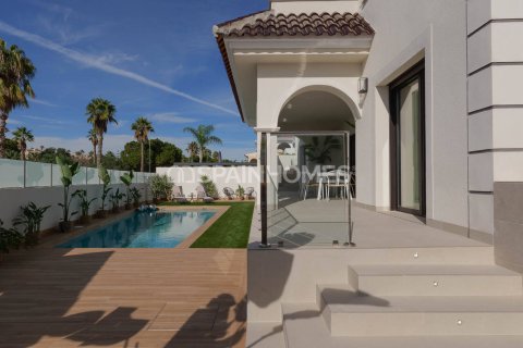 Продажа виллы в Рохалес, Аликанте, Испания 3 спальни, 168м2 №121495 - фото 1