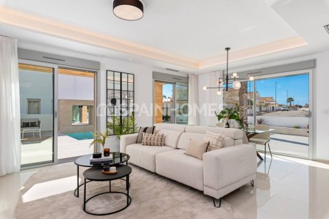 Villa in vendita Rojales, Alicante, Spagna 4 camere da letto, 396 mq. N° 121497 - foto 17