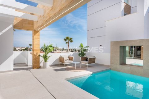 Villa for sale Rojales, Alicante, Spain 4 bedrooms, 396 sq.m. No. 121497 - photo 2