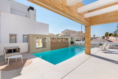 Villa for sale Rojales, Alicante, Spain 4 bedrooms, 396 sq.m. No. 121497 - photo 3