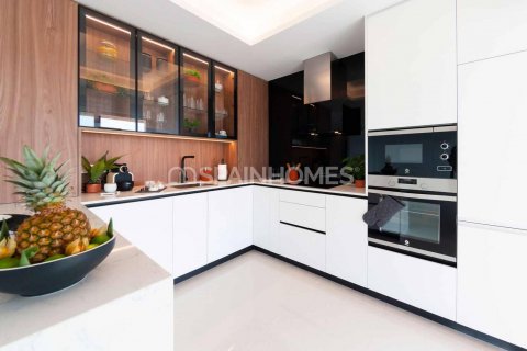 Продажа виллы в Рохалес, Аликанте, Испания 4 спальни, 244м2 №121496 - фото 13