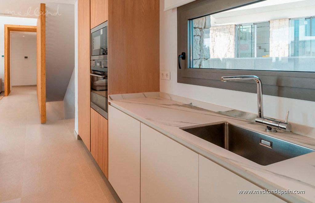 Villa en Finestrat, Alicante, España 2 dormitorios, 212 m2 No. 120196