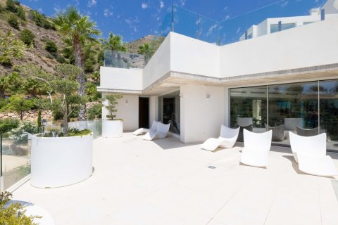 Dzīvoklis pārdošanā Benalmadena, Malaga, Spānijā 3 istabas, 121 m2 Nr. 122362 - attēls 29
