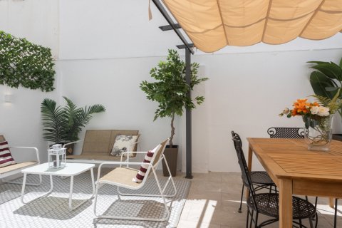 Продажа квартиры в Мадрид, Испания 3 спальни, 128м2 №122084 - фото 27