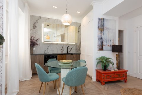 Продажа квартиры в Мадрид, Испания 3 спальни, 128м2 №122084 - фото 4