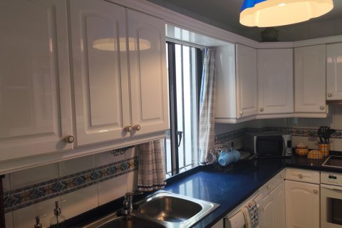Apartment for rent Sevilla, Seville, Spain 2 bedrooms, 103 sq.m. No. 122081 - photo 11