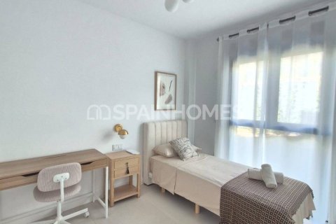 Apartment for sale in Fuengirola, Malaga, Spain 3 bedrooms, 92 sq.m. No. 120614 - photo 12